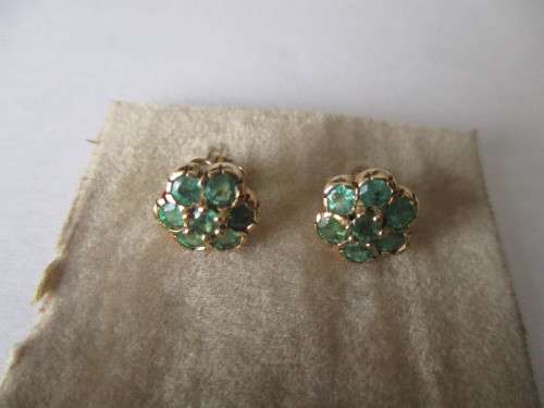 9 ct Yellow Solid Gold and Genuine Emeralds Earrings