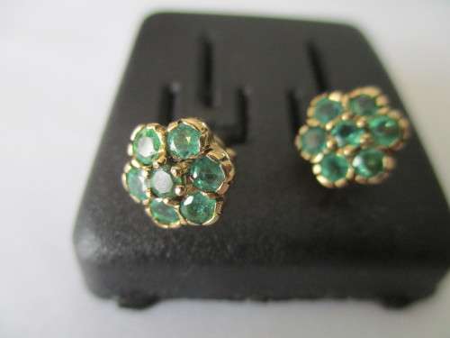 9 ct Yellow Solid Gold and Genuine Emeralds Earrings