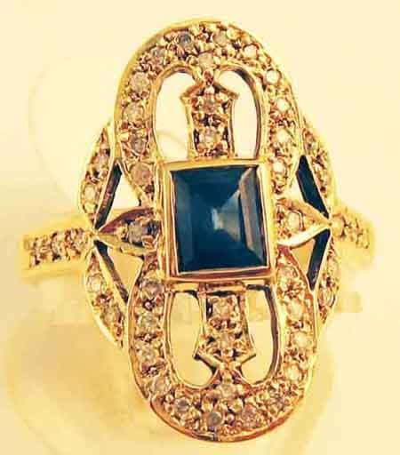 Splendid Diamonds and Blue sapphire in 9 Carat Yellow Gold Ring-