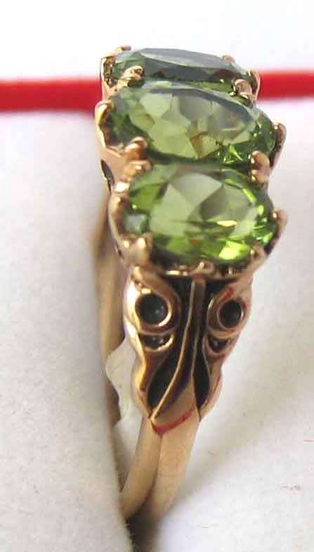 9ct Yellow Gold with Genuine Peridot Ring