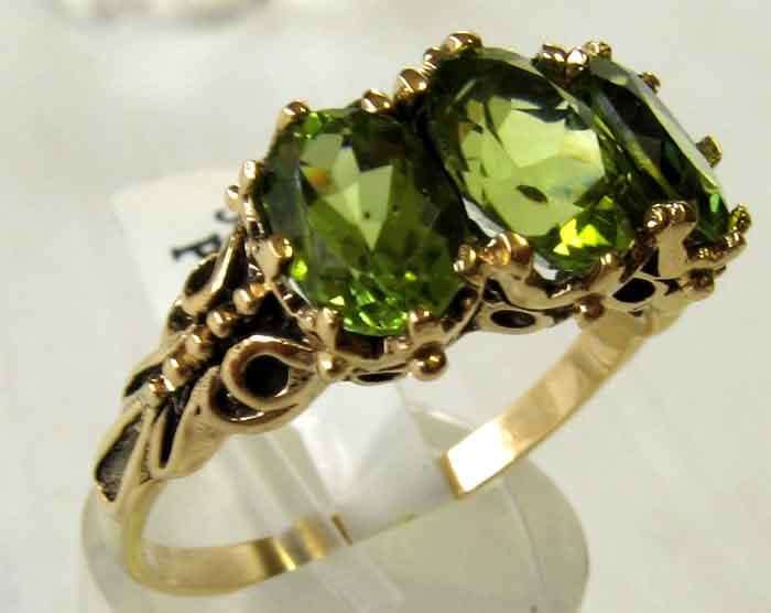 9ct Yellow Gold with Genuine Peridot Ring