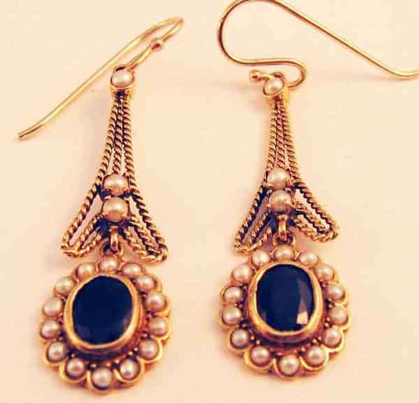 Pretty a pair of  9K Gold and Genuine Blue Spphires and Seed Pearls Earrings