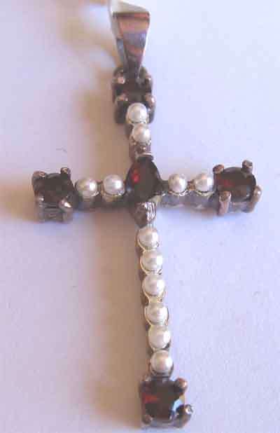 Cute - New 925 Silver, Pearls and Genuine Garnets Cross/ Pendant.