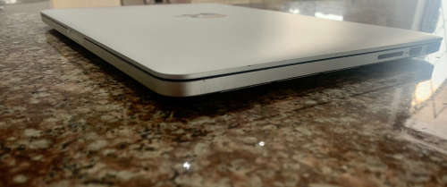 **LATE ENTRY** Apple MacBook Pro Retina 13 inch, i5 2.9Ghz, 512GB SSD, 8GB RAM **EXCELLENT CONDITION