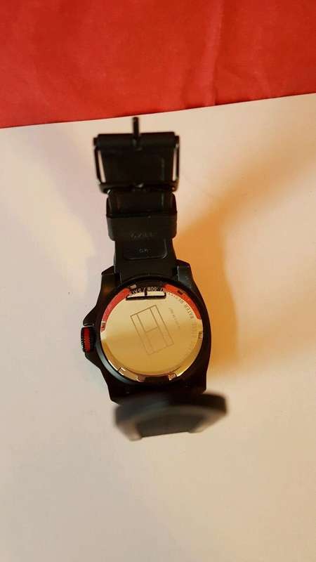 **AUTHENTIC**TOMMY HILFIGER® MENS COOL BLACK SPORT WATCH