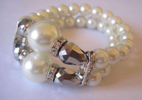 Fabulous Pearly bracelet!