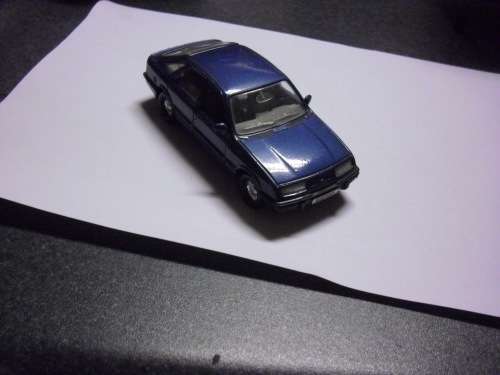 Ford Sierra 2.3 - Corgi Toys