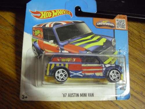 Hotwheels - 67 AUSTIN MINI VAN