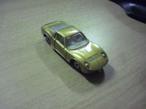 Matchbox Series No 33 - Lamborghini Miura