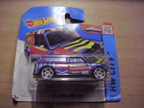 Hotwheels - 67 AUSTIN MINI VAN