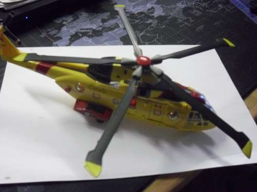 HELICOPTER - AGUSTA-WESTLAND EH101 CANADA RESCUE SCALE 1:72
