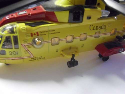 HELICOPTER - AGUSTA-WESTLAND EH101 CANADA RESCUE SCALE 1:72