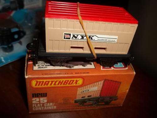 Matchbox No 25 - Train Flat car container