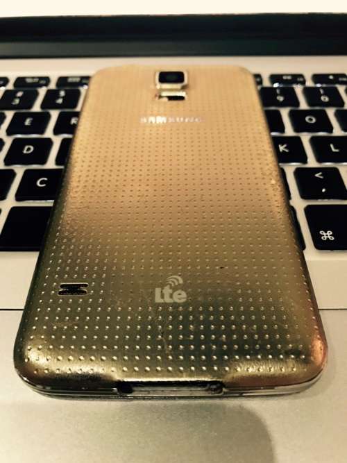 Samsung Galaxy S5 LTE 16Gb Gold