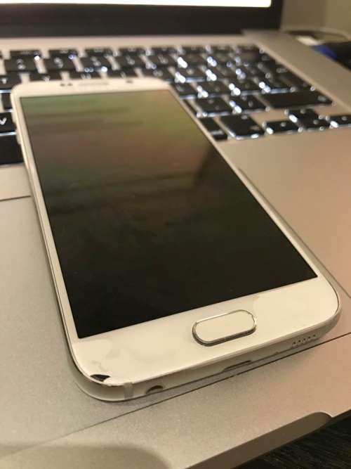 Samsung Galaxy S6 32GB SM-G920F - White Pearl (Paint Peeling)