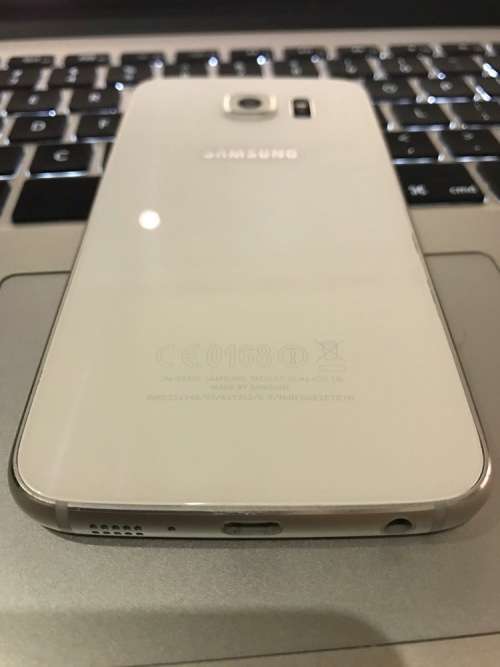 Samsung Galaxy S6 32GB SM-G920F - White Pearl (Paint Peeling)