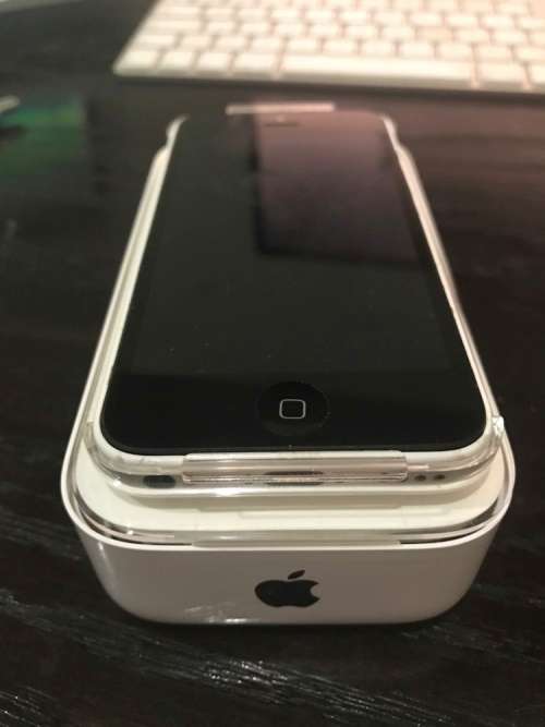 Apple iPhone 5c 16GB White (6 Month Warranty)