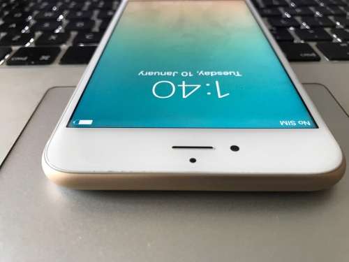 Near-Mint Apple iPhone 6s Plus 128GB Gold