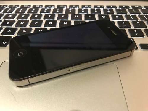 Apple iPhone 4s 16GB Black