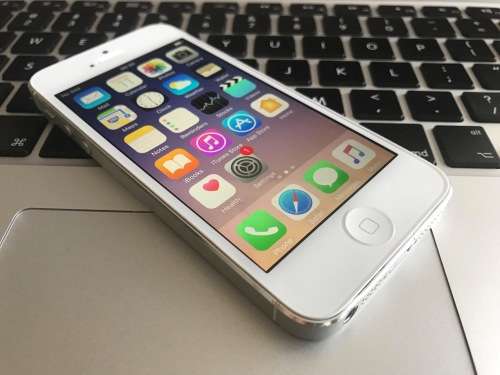 Apple iPhone 5 16GB Silver