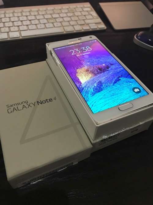 Samsung Galaxy Note 4 32GB SM-N910C Frost White (Mint, with cover and warranty)