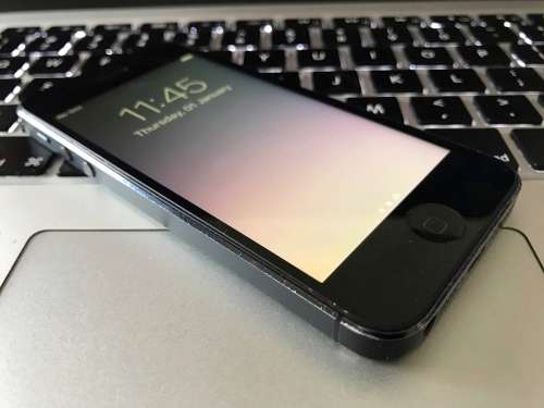 Apple iPhone 5 32GB Space Gray (6 Month Warranty)