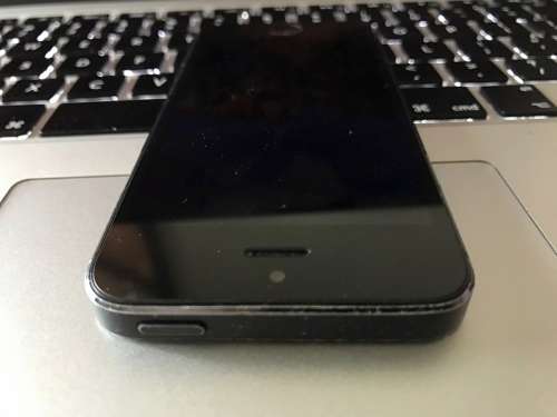 Apple iPhone 5 32GB Space Gray (6 Month Warranty)