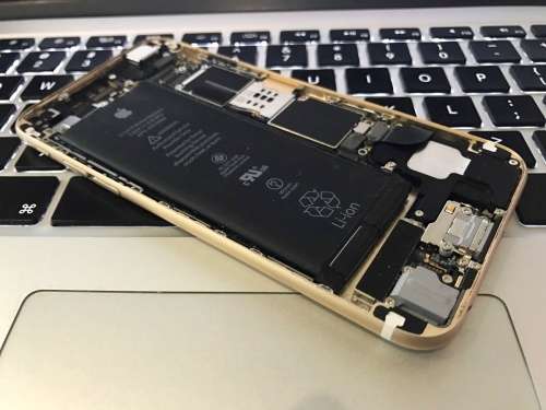Apple iPhone 6 16GB Gold (Rebooting)