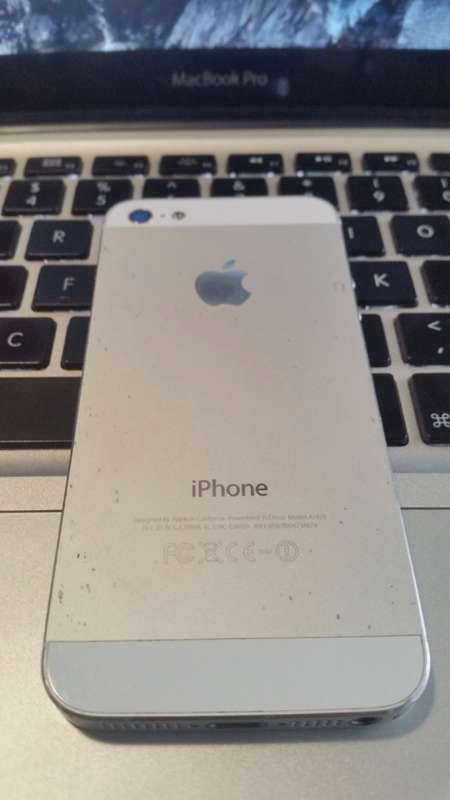 Apple iPhone 5 16GB Silver (6 Month Warranty)