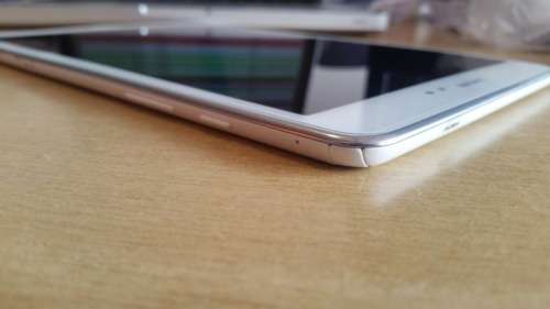 Samsung Galaxy Tab A SM-P555 16GB (6 Month Warranty)
