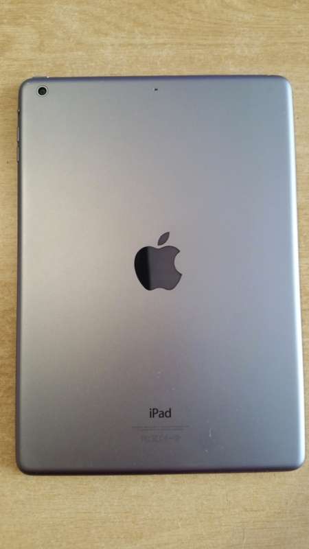 iPad Air 16GB Black WiFi Only (With Warranty)