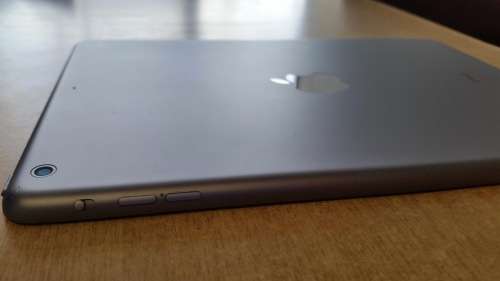 iPad Air 16GB Black WiFi Only (With Warranty)