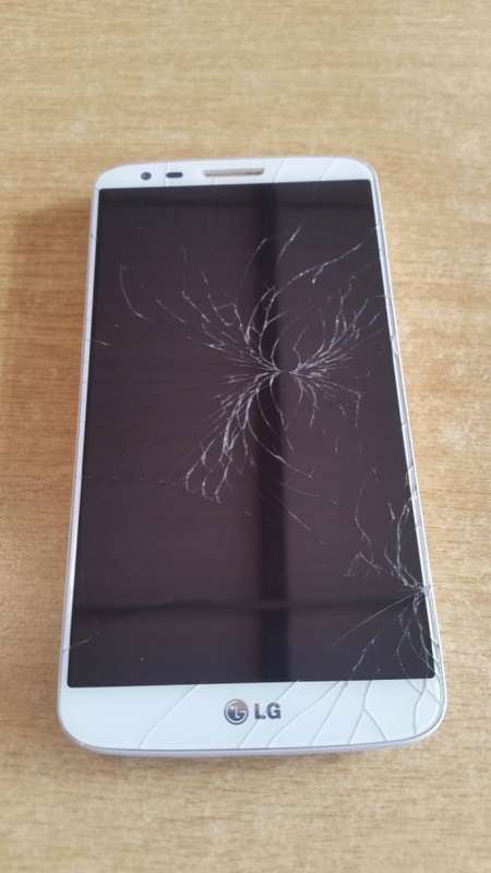 LG G2 White (Cracked LCD)