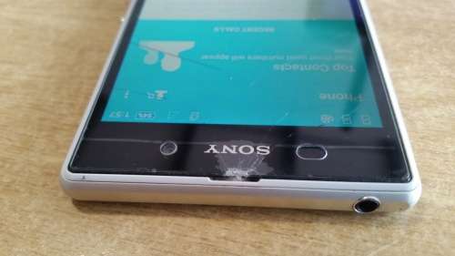 Sony Xperia Z1 8GB (Cracked Screen)