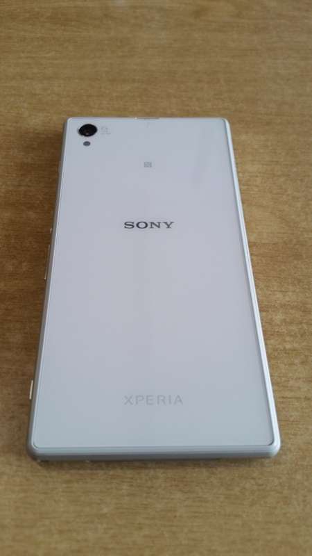 Sony Xperia Z1 8GB (Cracked Screen)
