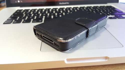 Golden Oldie - Apple iPhone 4 16gb Black (free cover + 6 Month Warranty)