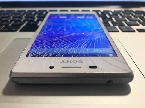 Sony Xperia M2 (Cracked Screen)