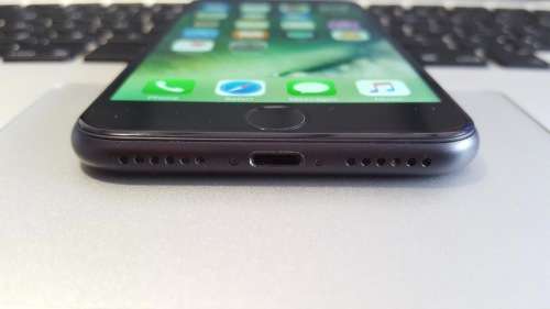 iPhone 7 32GB Black (6 Month Warranty)