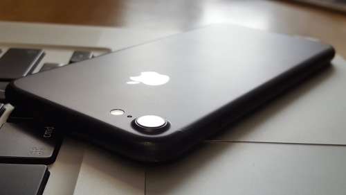 iPhone 7 32GB Black (6 Month Warranty)