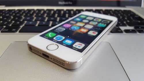 iPhone 5s 16GB Gold (6 Month Warranty)