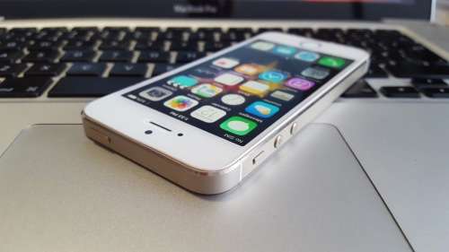 iPhone 5s 16GB Gold (6 Month Warranty)