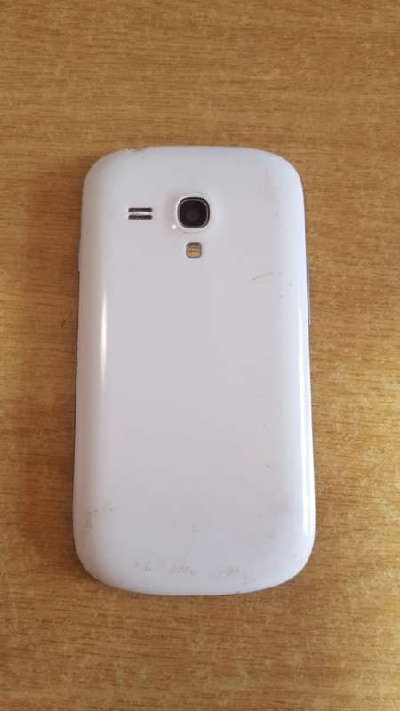 Samsung Galaxy S3 Mini 8GB White (Heavy Wear)