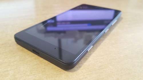 Nokia Lumia 950 Black (Cracked LCD)