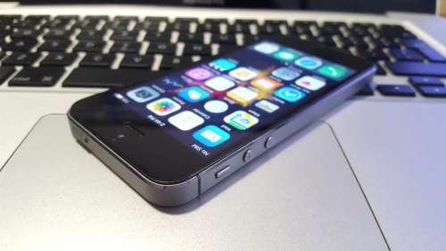 iPhone 5s 32GB Space Gray