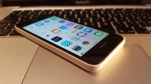 iPhone 5c 16GB White (6 Month Warranty)