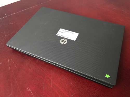HP 620 Laptop (Broken LCD)