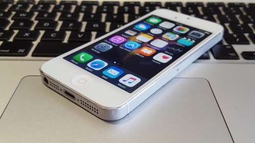 iPhone 5 16GB Silver (6 Month Warranty)