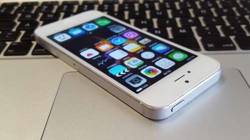 iPhone 5 16GB Silver (6 Month Warranty)