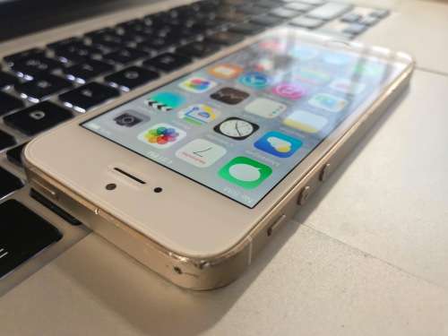 iPhone 5s 32GB Gold (6 Month Warranty)