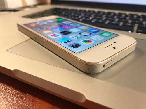 iPhone 5s 32GB Gold (6 Month Warranty)